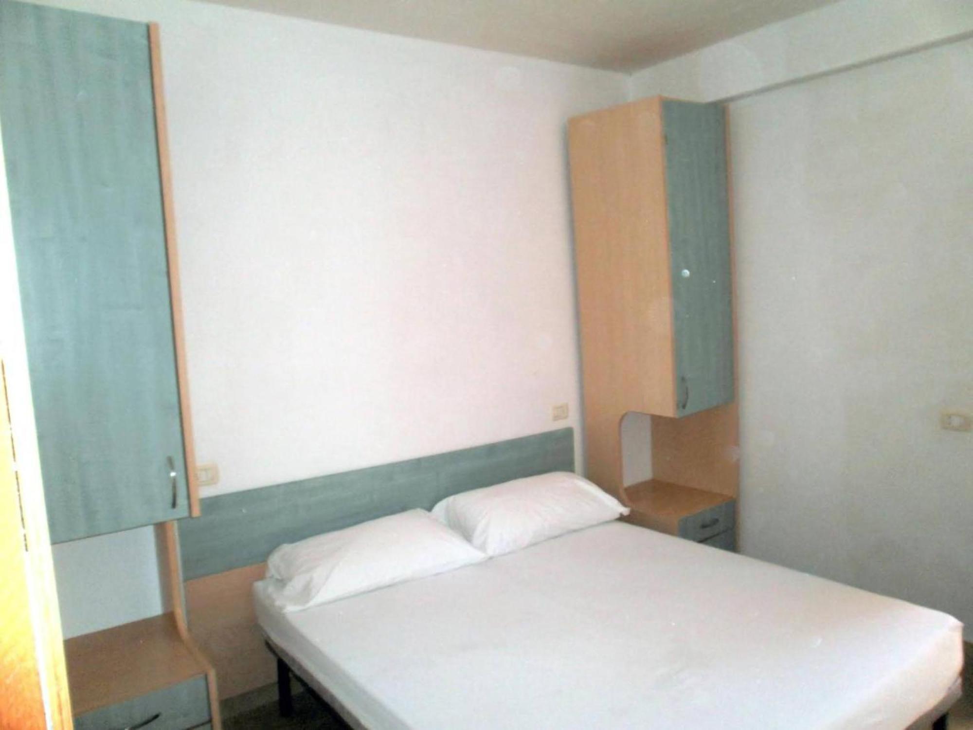 Residence Baia Del Gallo Βιέστε Εξωτερικό φωτογραφία